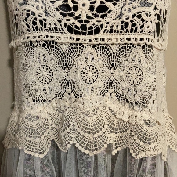 NWT Pinkyotto Crochet and Netting Dress - Picture 4 of 13